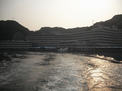 YSi